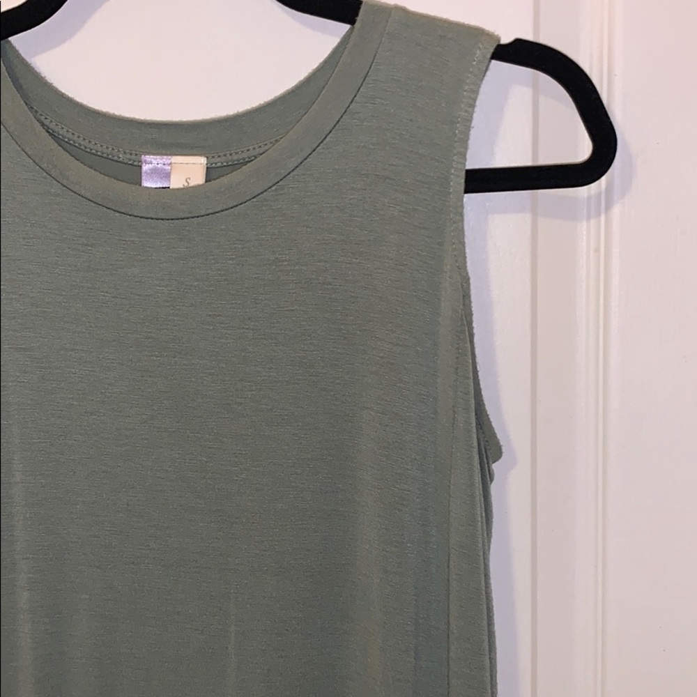 Simple Sundress - Picture 2 of 3